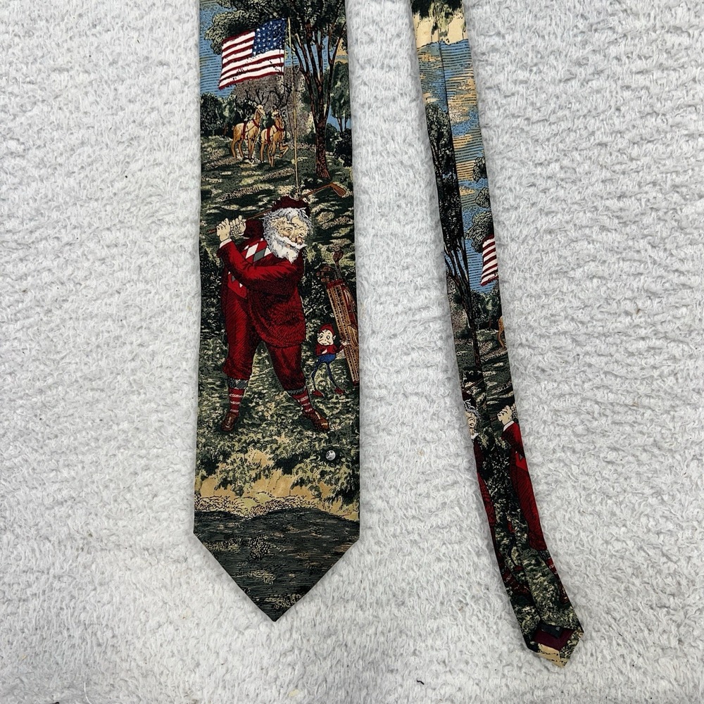 Tango by Max Raab Tie Americana Series Lets Hear it "Fore" Santa Golf 3.75" Silk